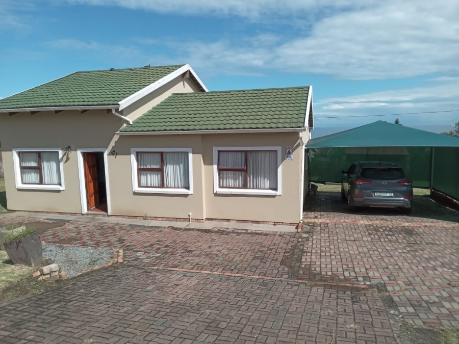 3 Bedroom Property for Sale in Sunnyridge Ext 3 Eastern Cape